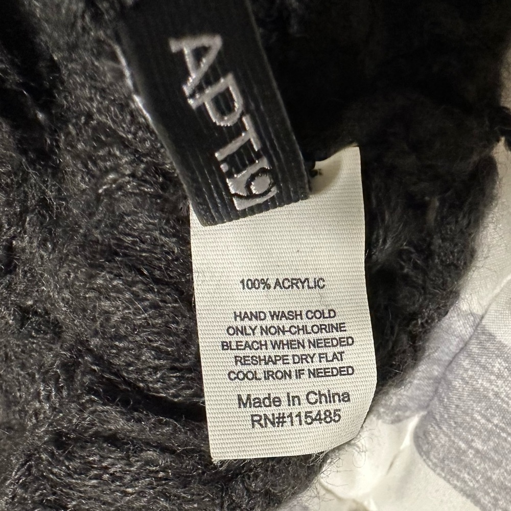 Gray Infinity Scarf - Picture 7 of 7